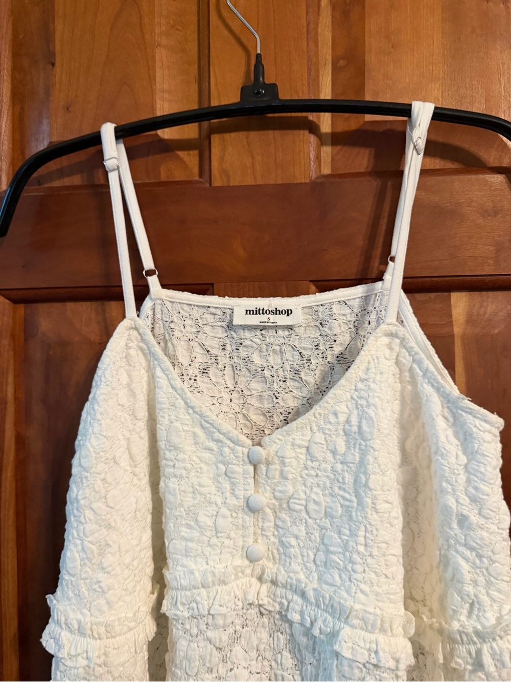 mittoshop White Feminine top with Covered Buttons